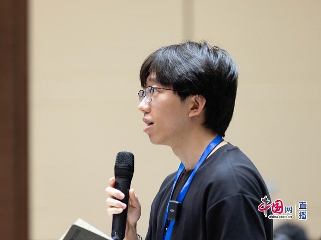 今天我们举行专题新闻发布会