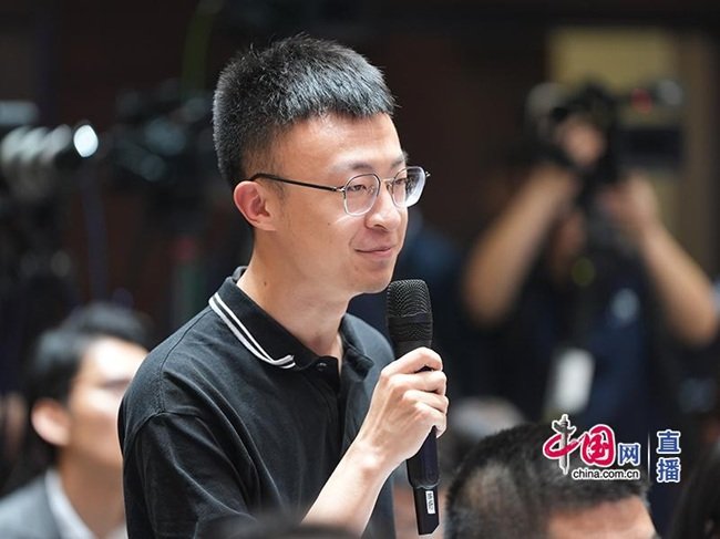 壮大群防群治力量