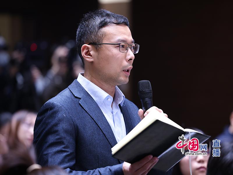 大家上午好