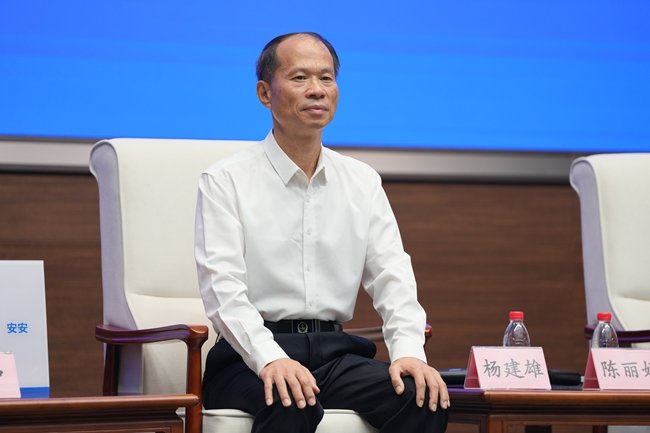 广东省阳江市应急管理局副局长杨建雄